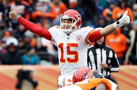 chiefs trade up for mahomes